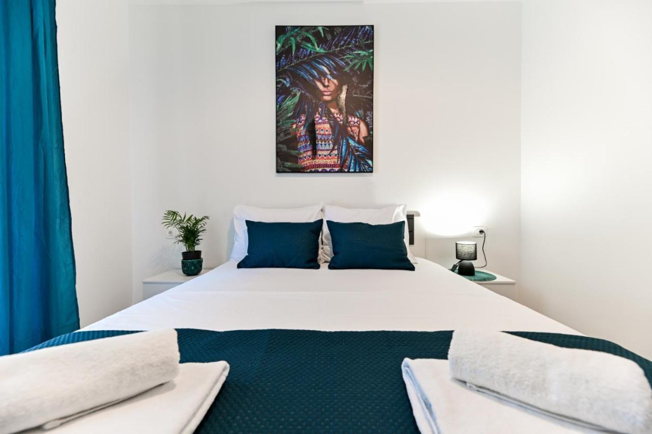 Newly Renovated Apartment Luce Zara Esterno foto